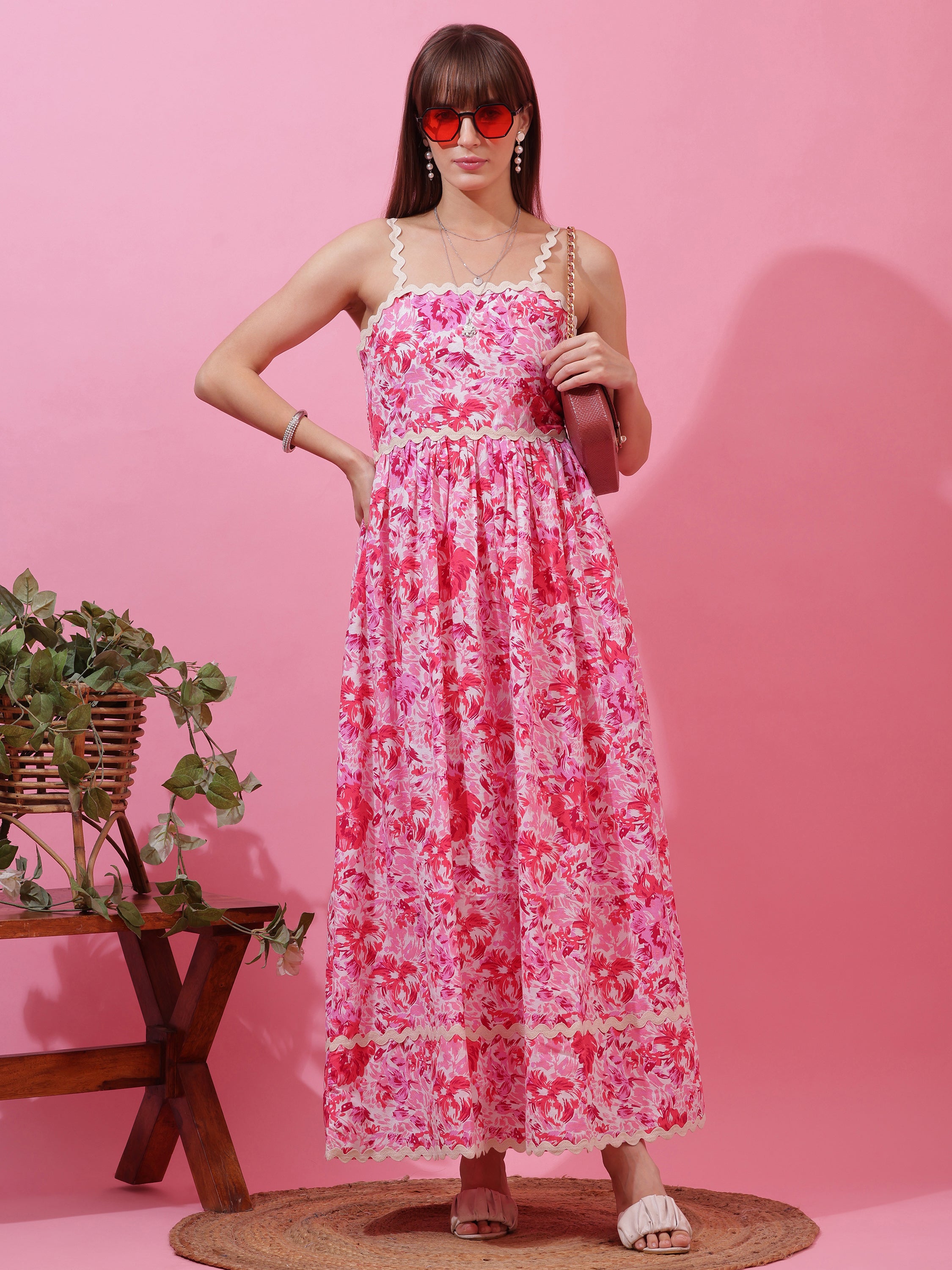 #color_Pink