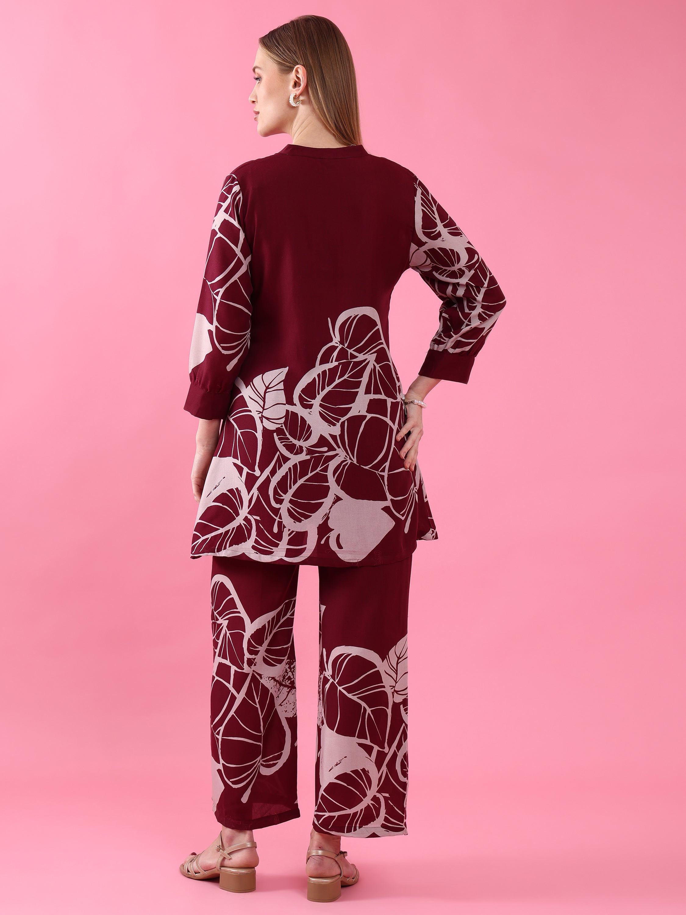 #color_Maroon