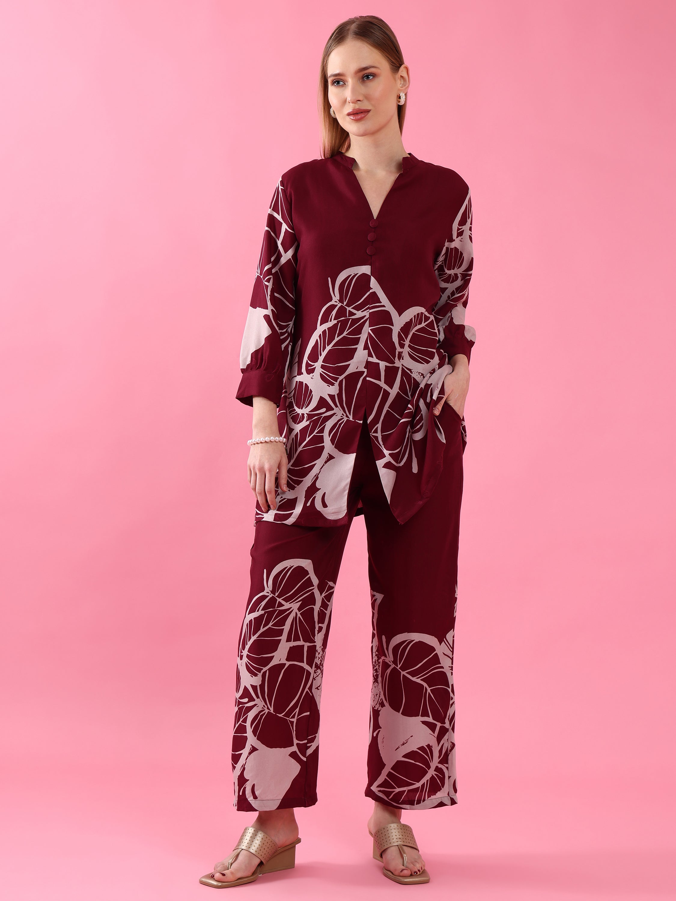 #color_Maroon