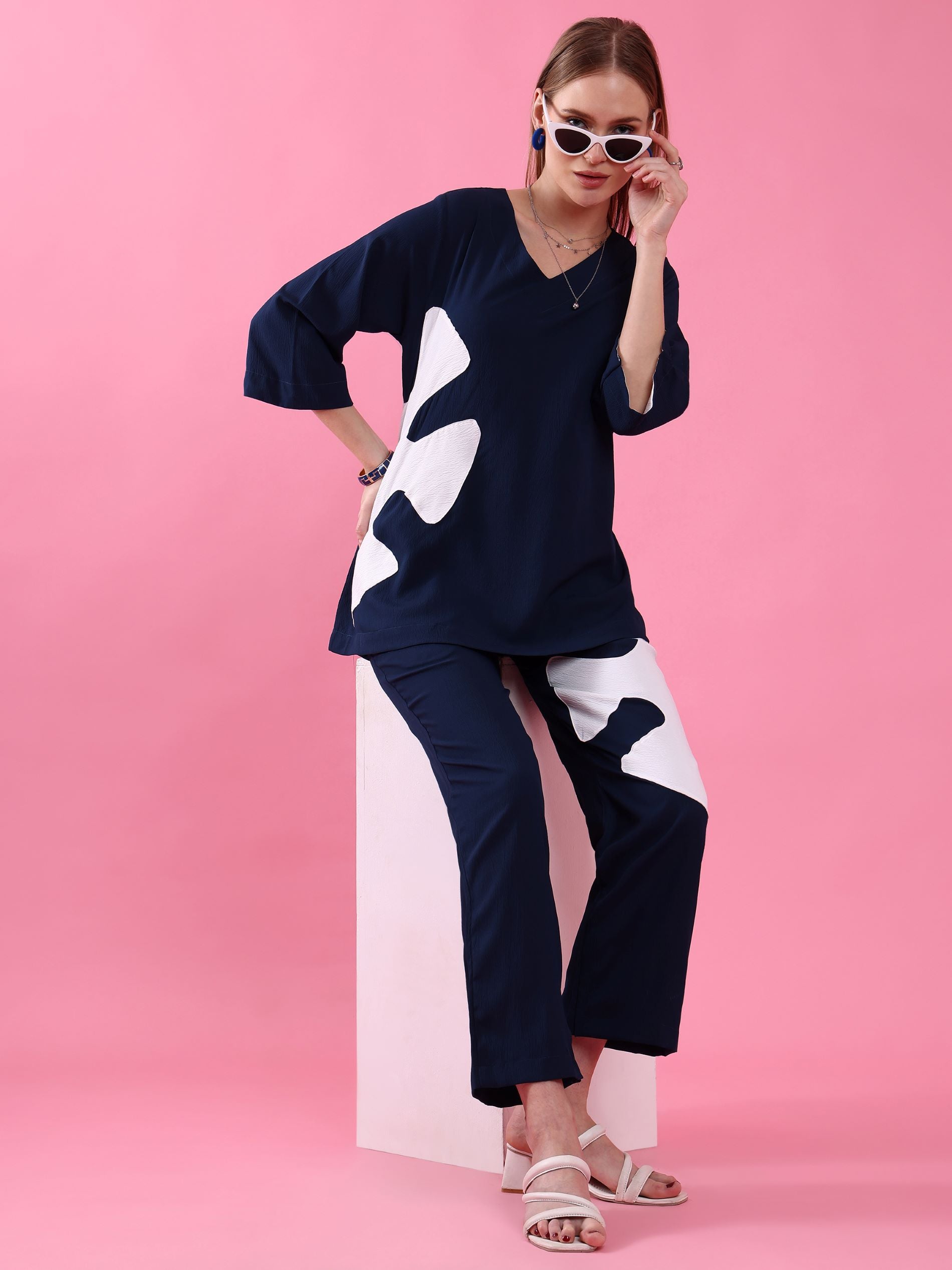 #color_Navy