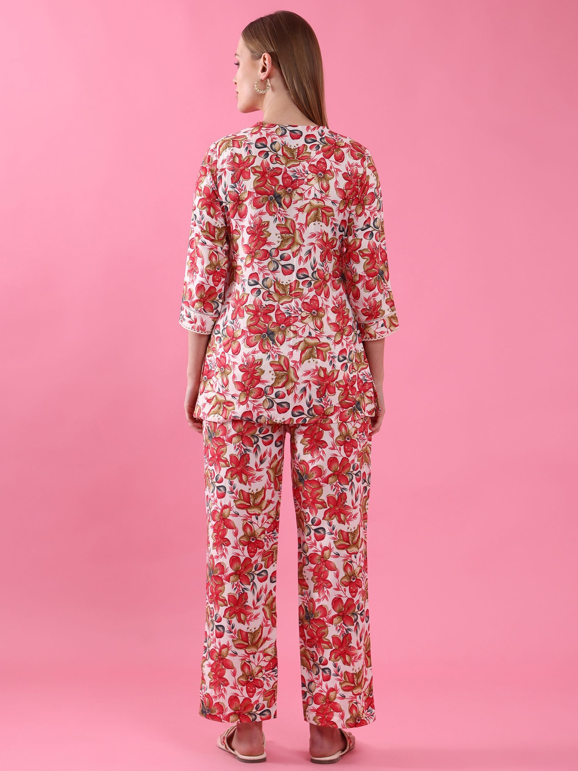 Multi-Colored Floral Printed V-Neck Co-ords Set