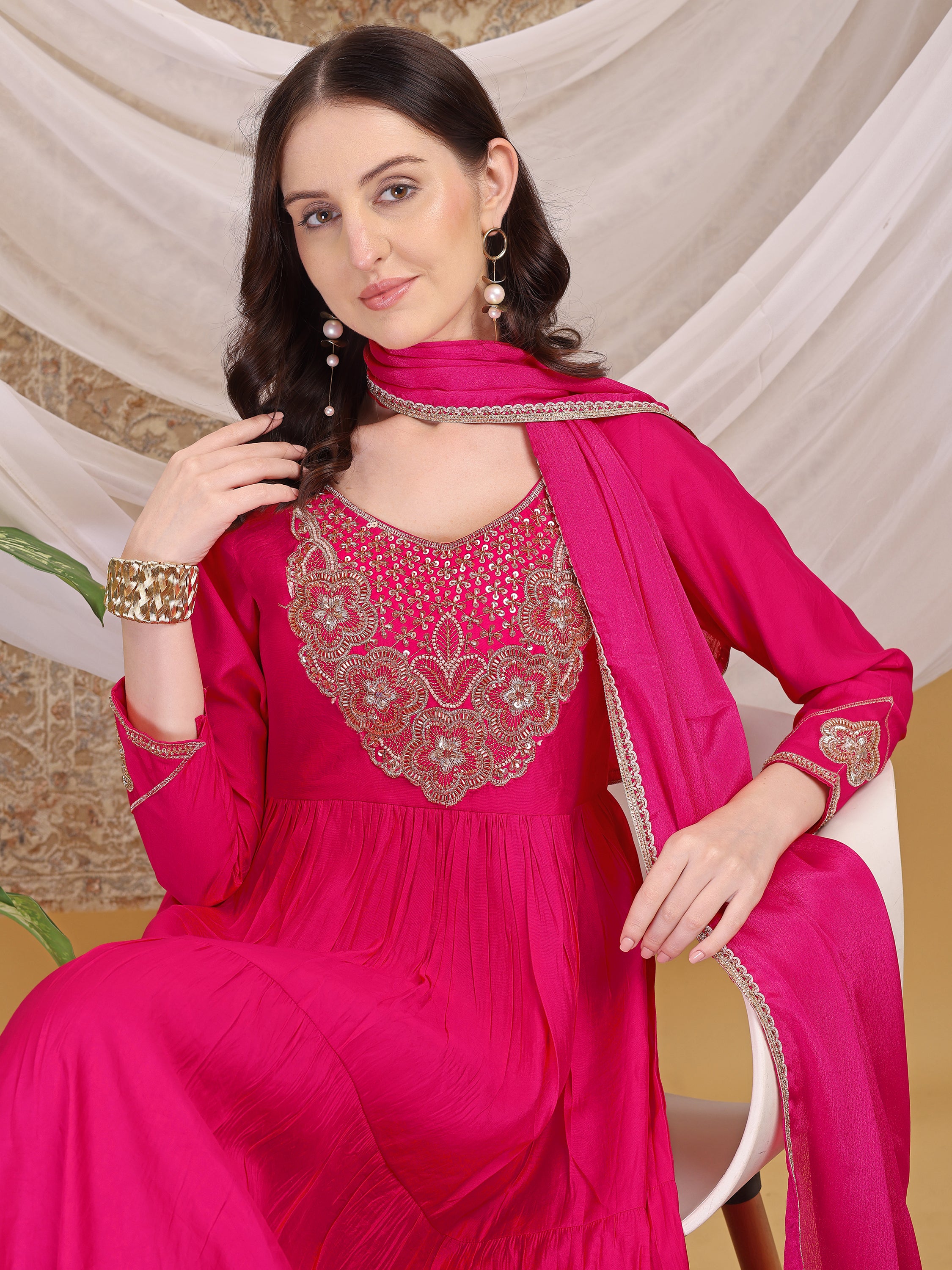 #color_Bold Pink