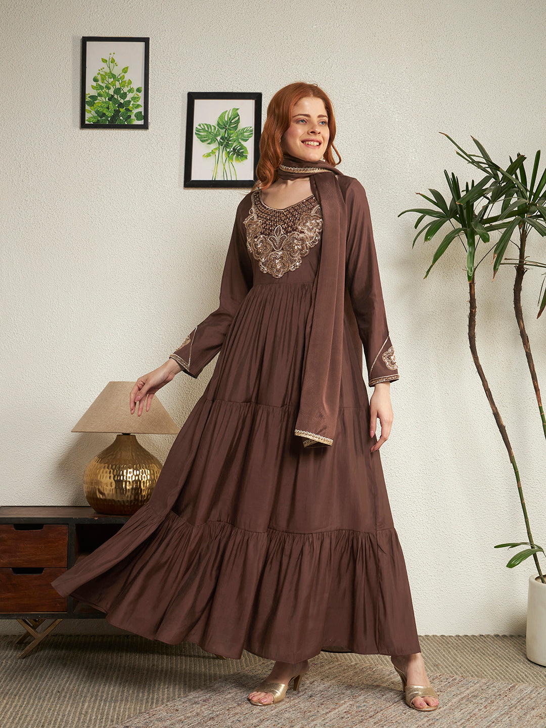 #color_Brown