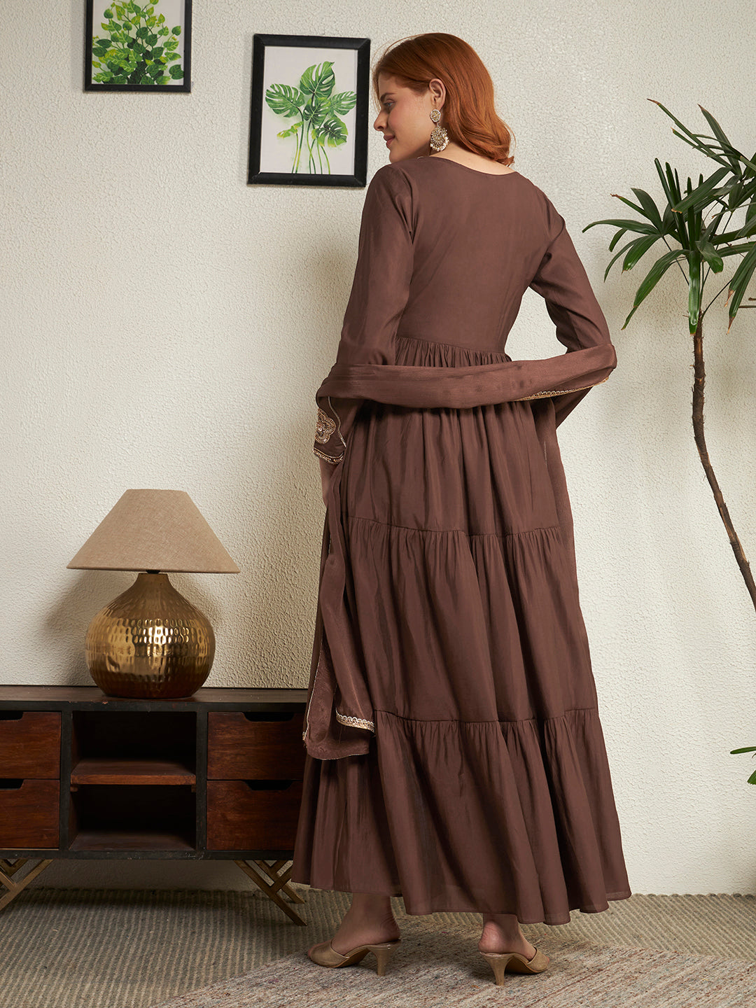 #color_Brown