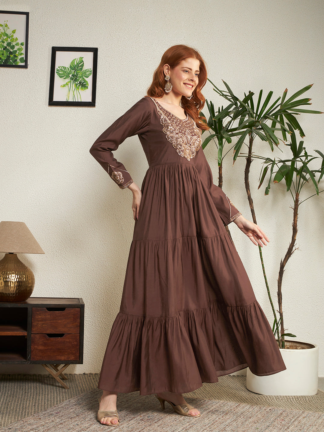 #color_Brown