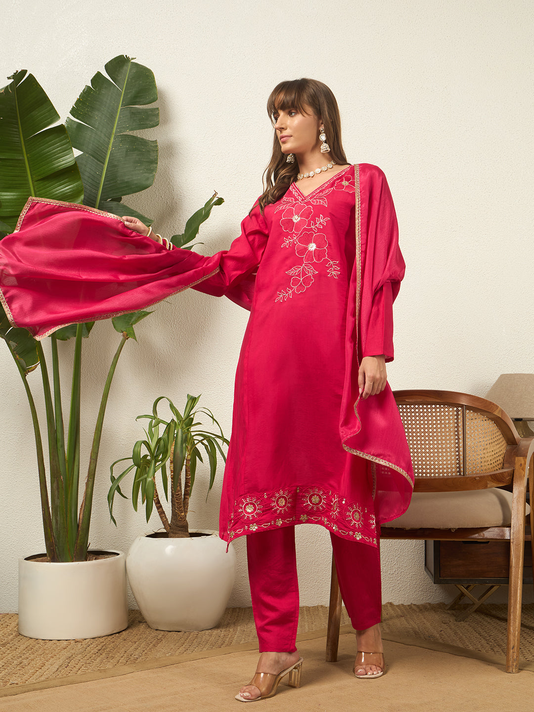 #Color_Pink