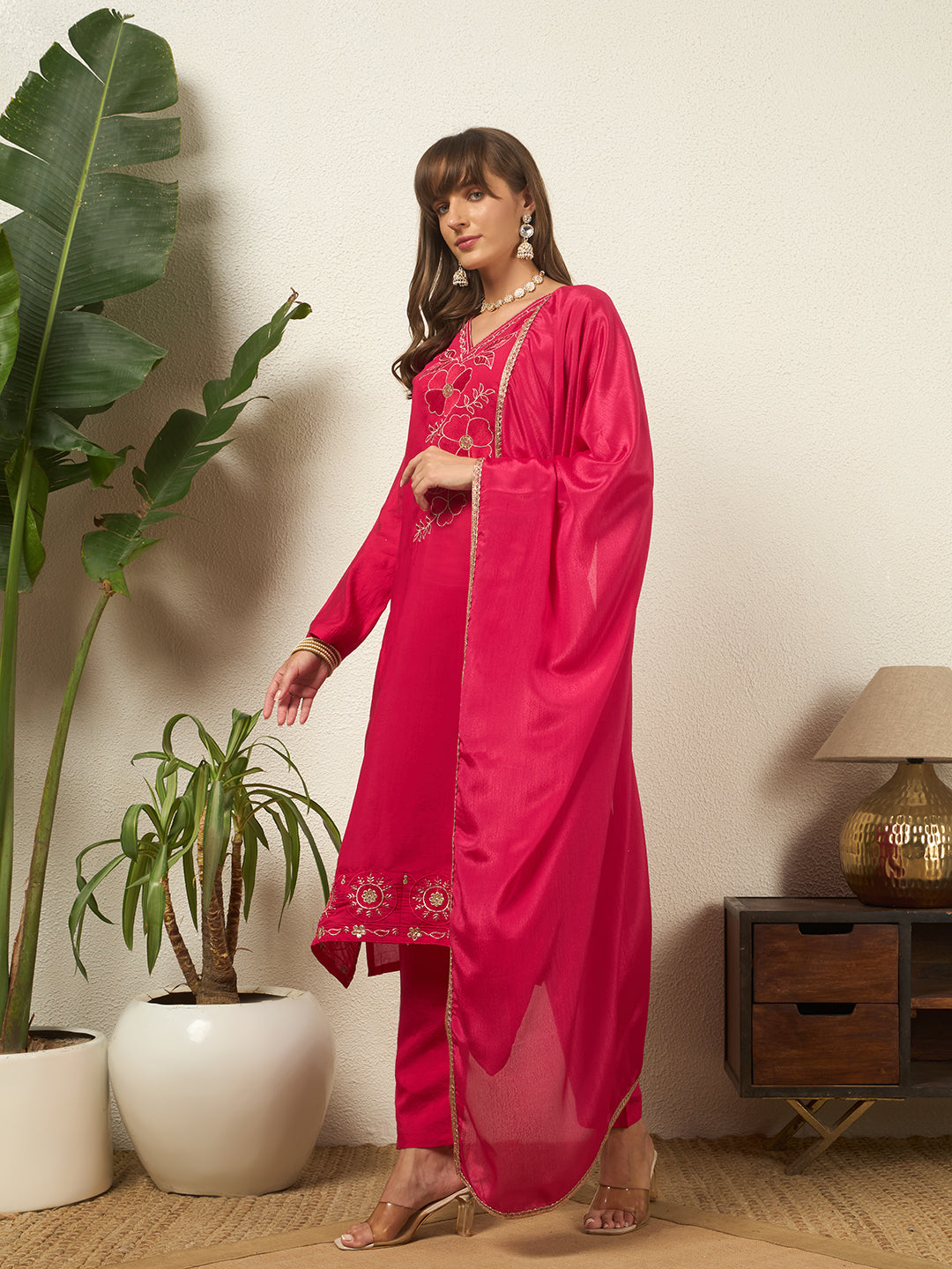 #Color_Pink