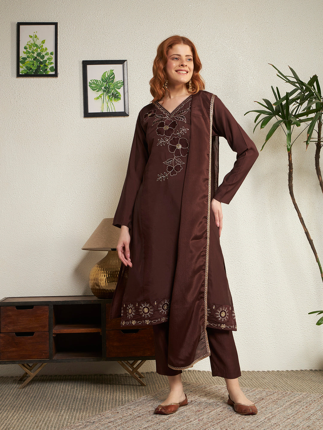 #color_Brown