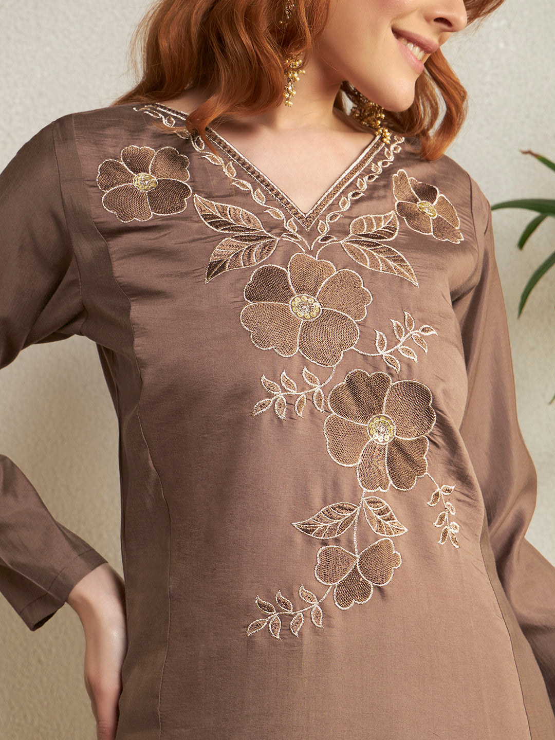 #Color_Copper Brown