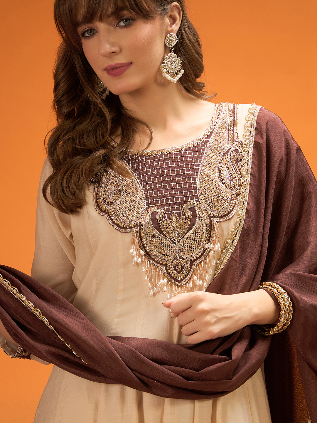 #color_Brown