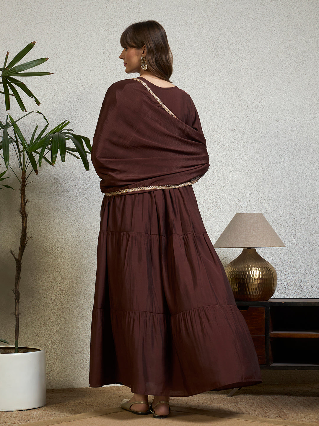 #color_Brown