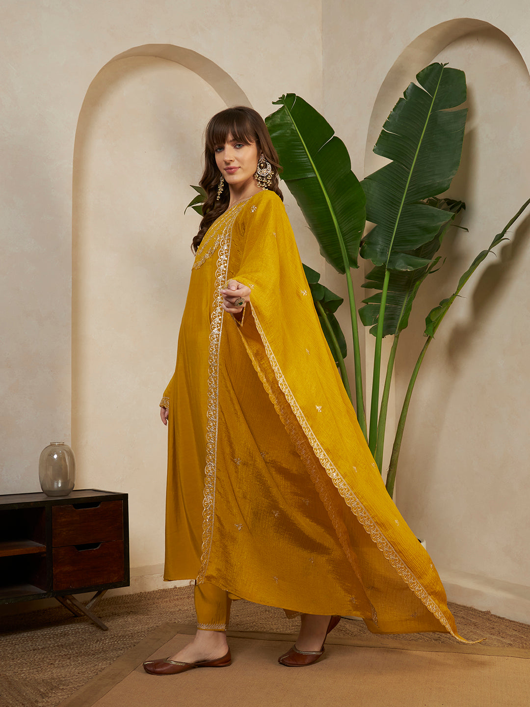 #color_Yellow