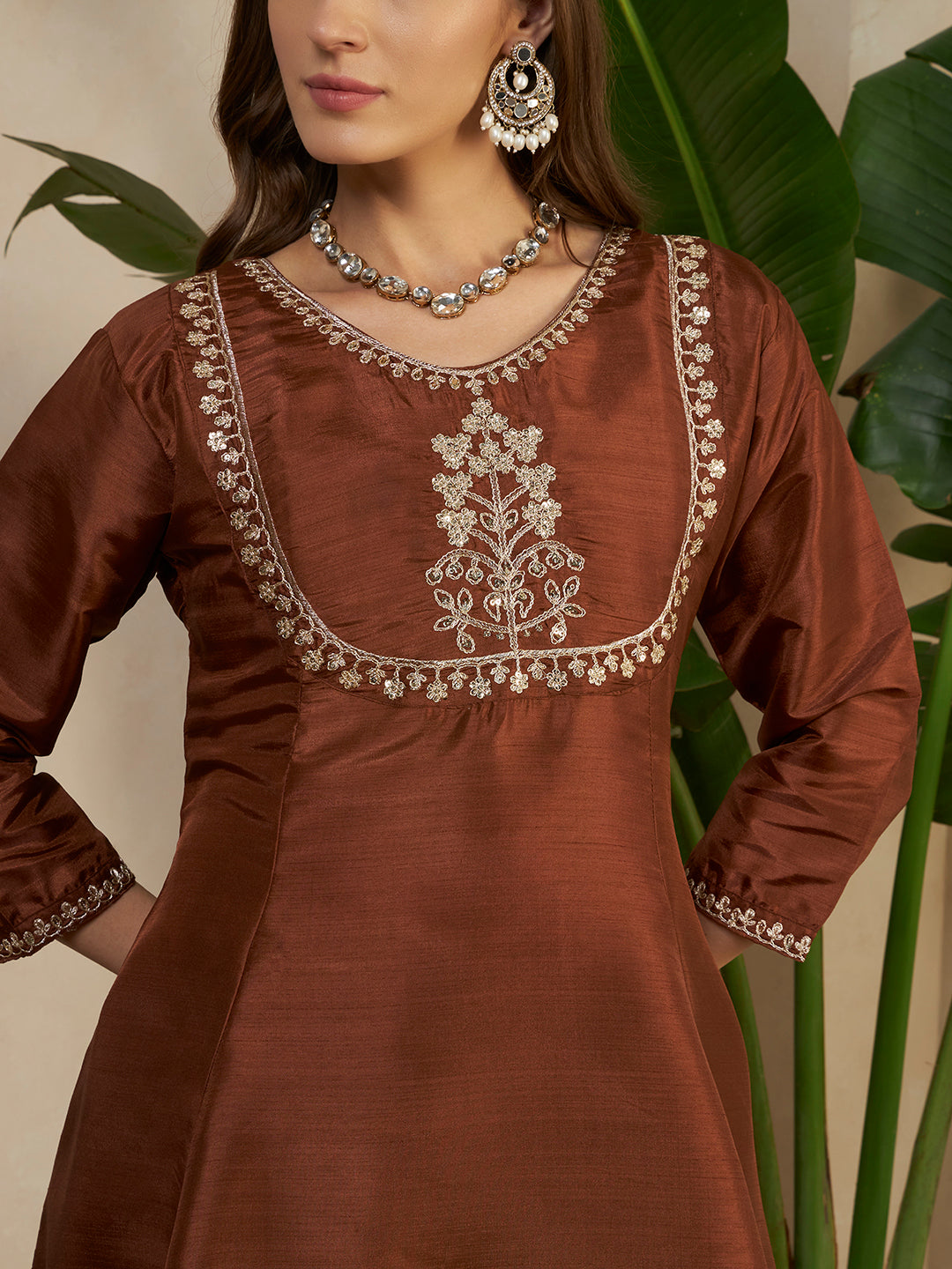 #color_Brown