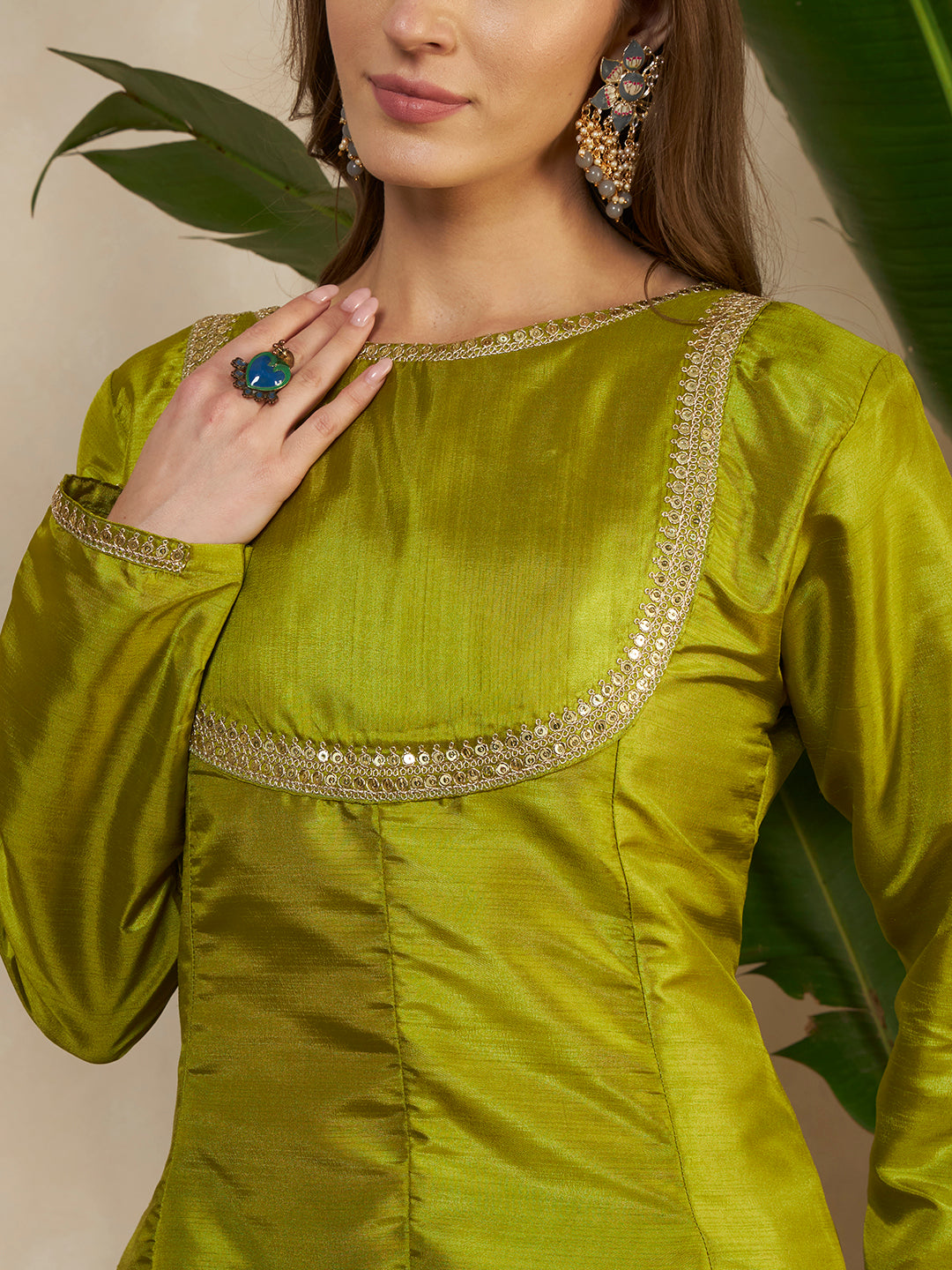 #color_Green