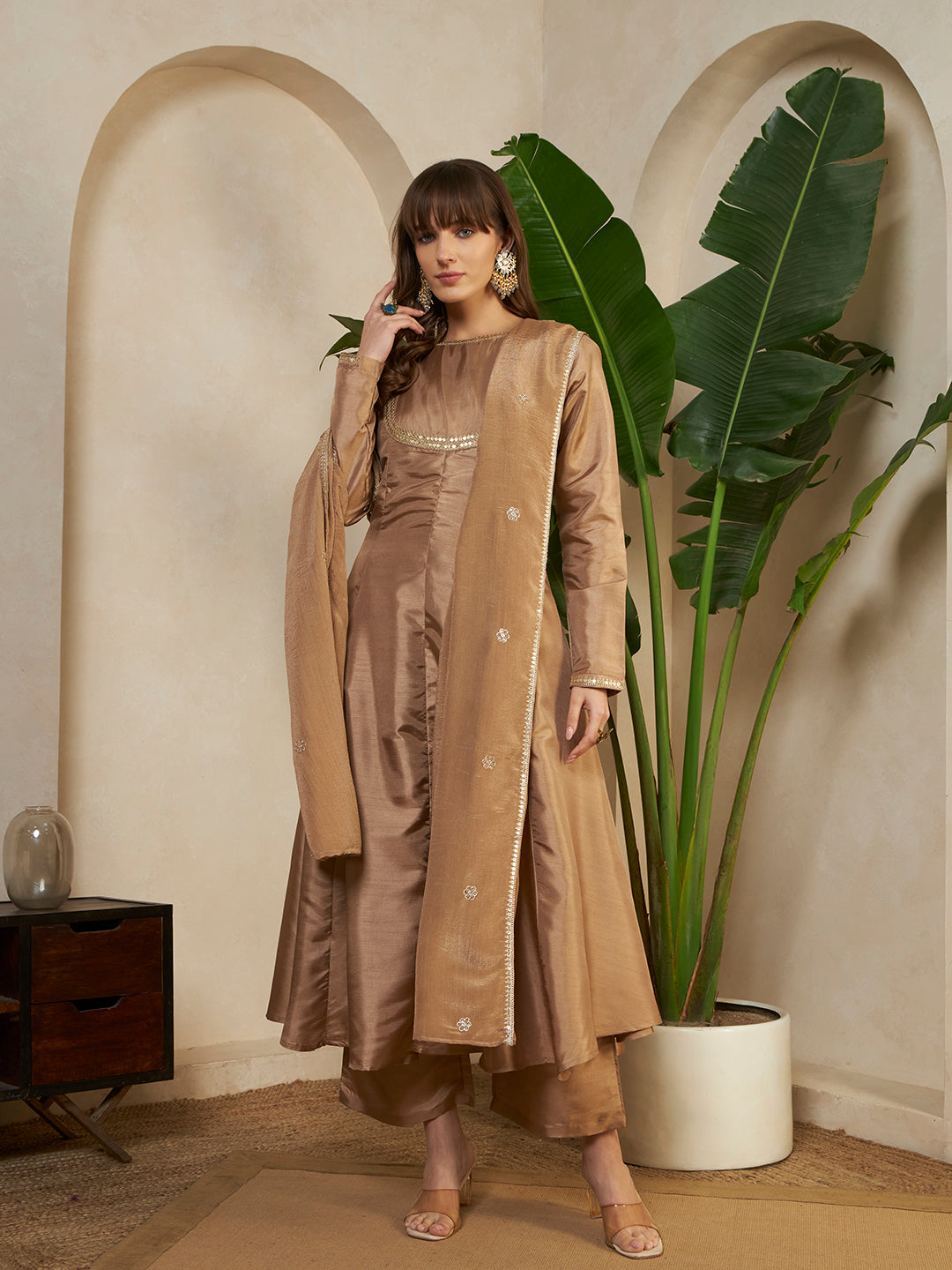 #color_Beige