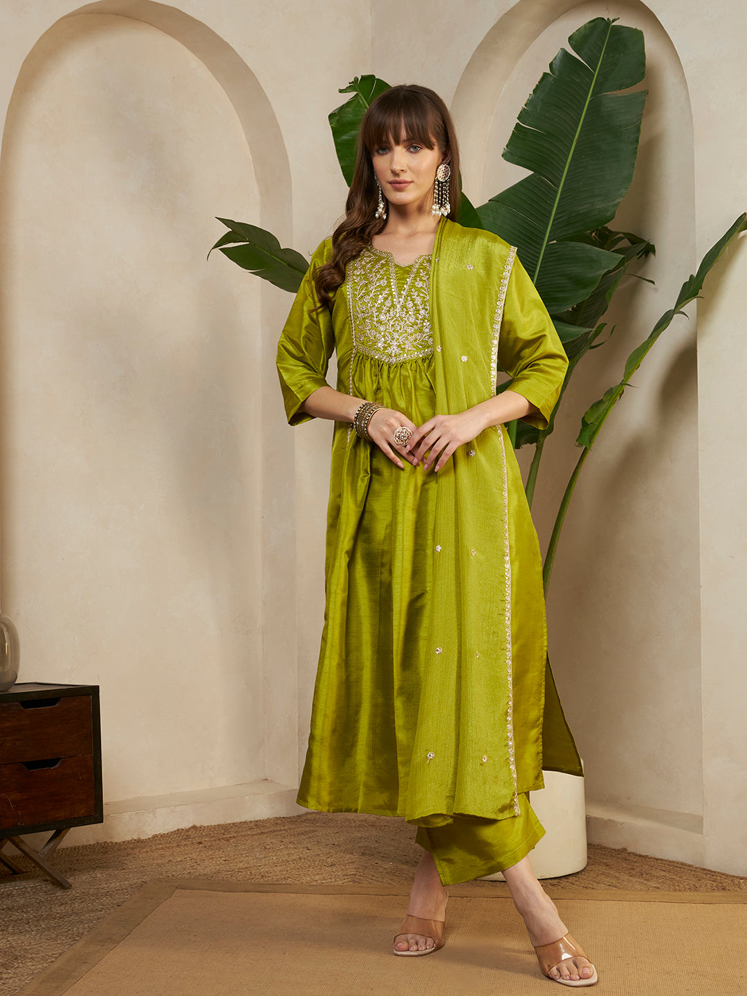 #color_Green