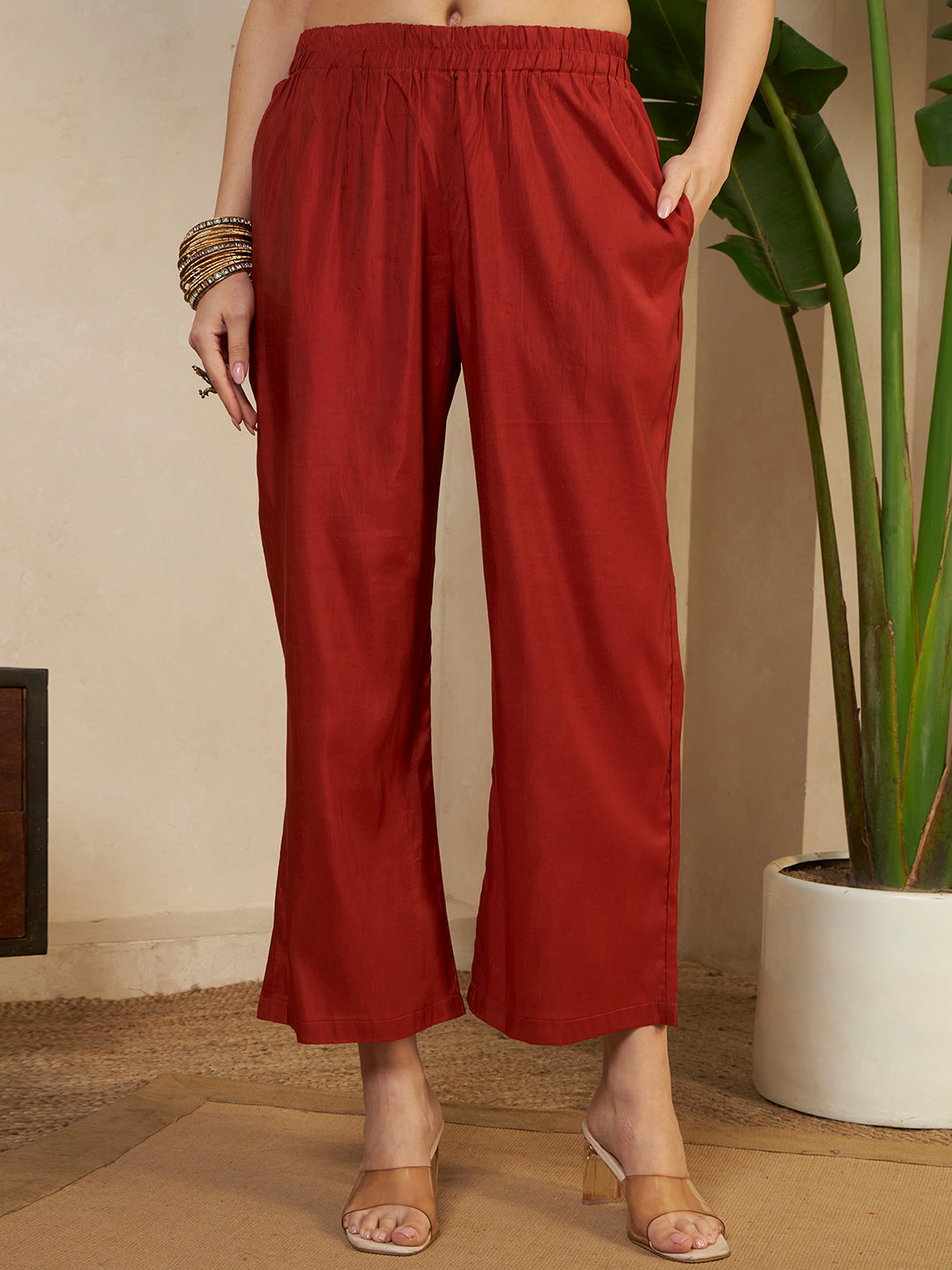 #color_Maroon