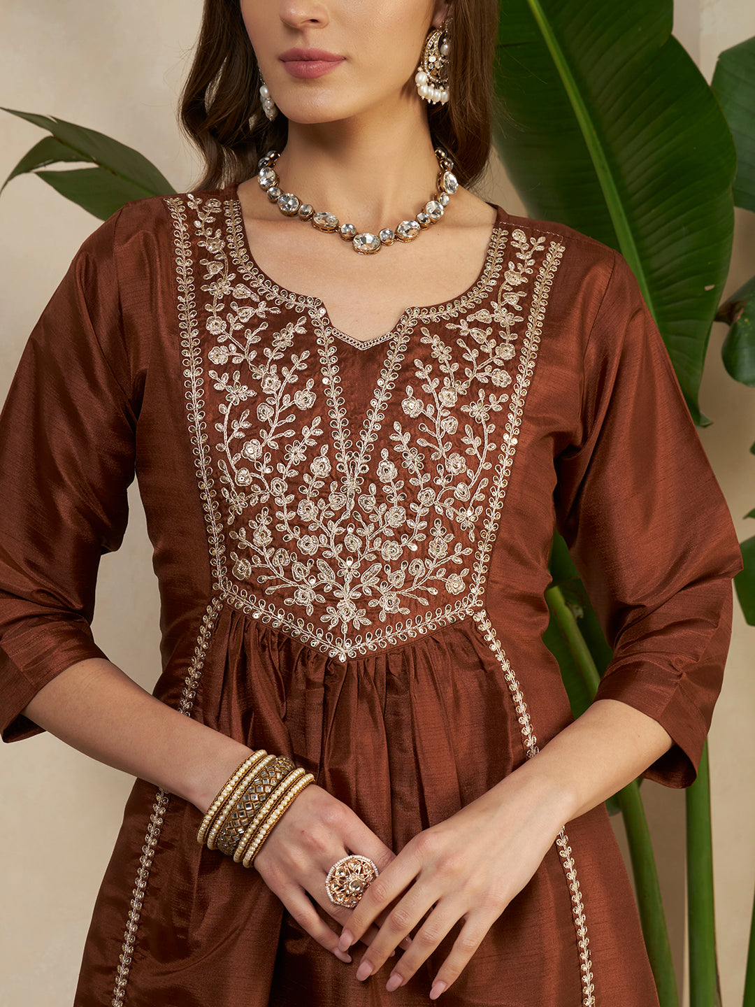 #color_Brown