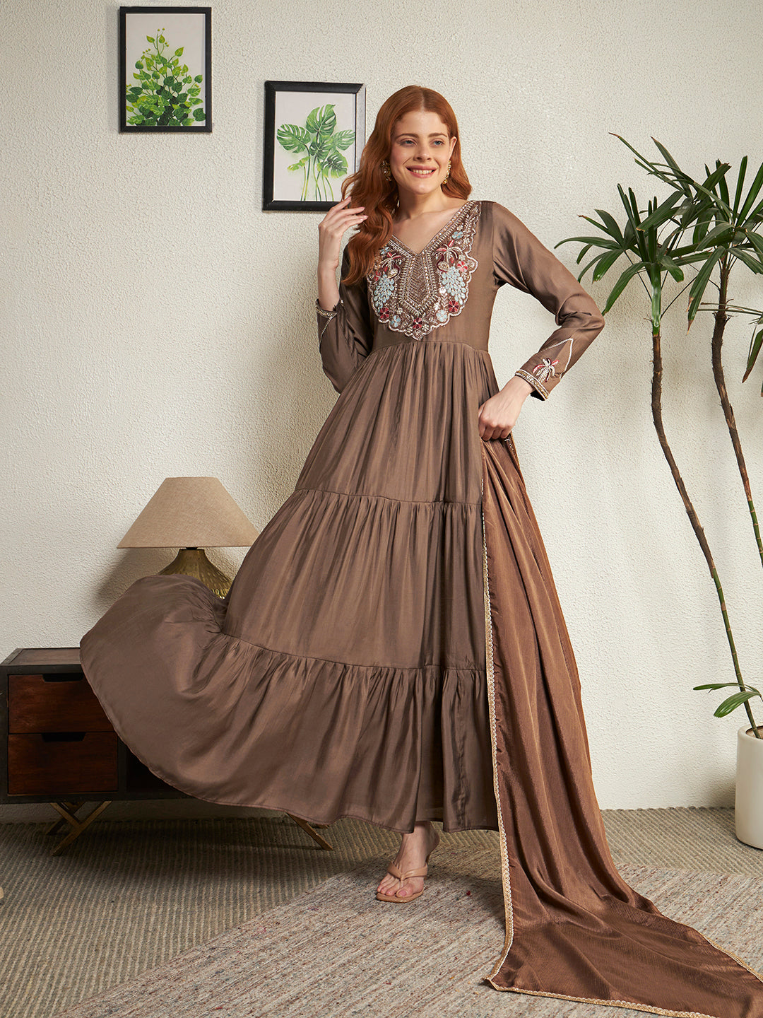 #color_Brown