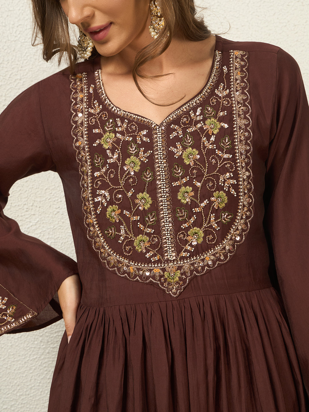 #color_Brown