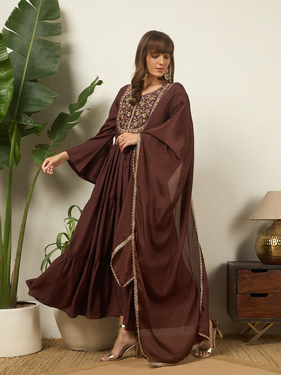 #color_Brown