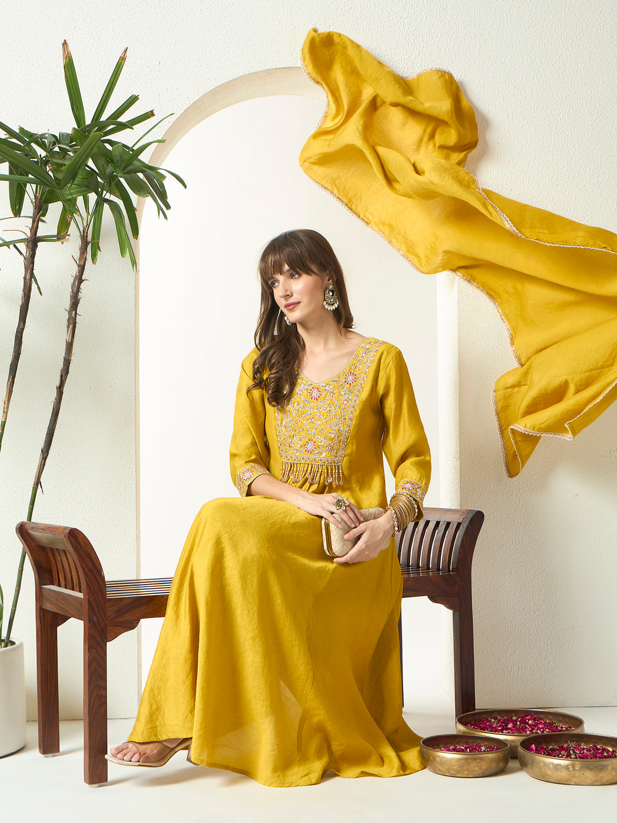 #color_Yellow