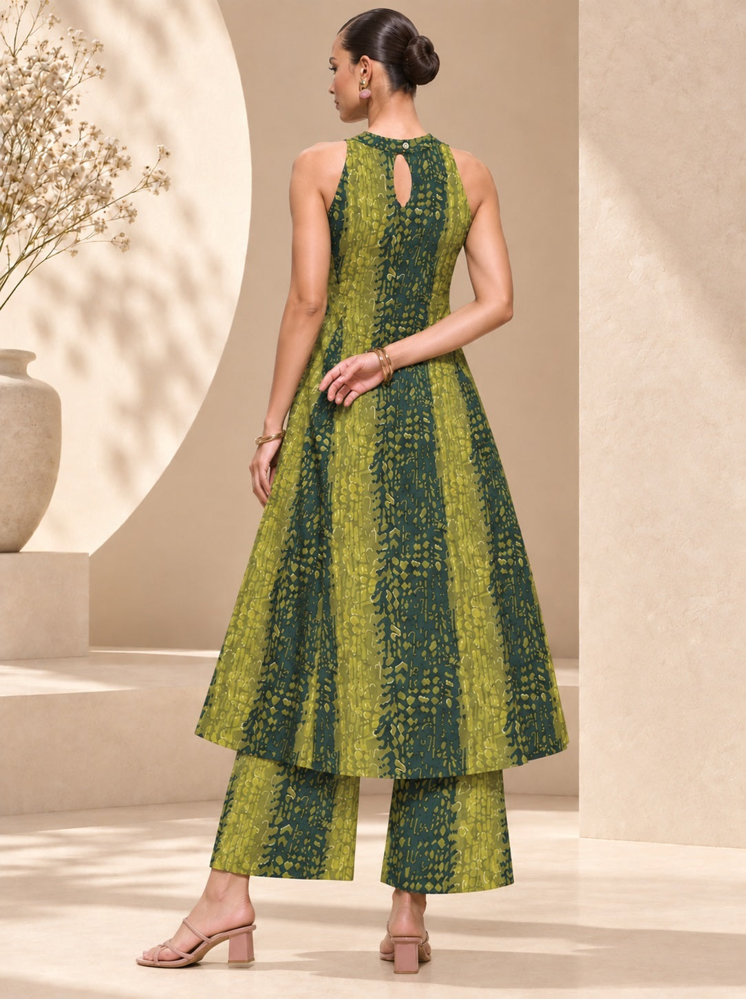 #color_Green