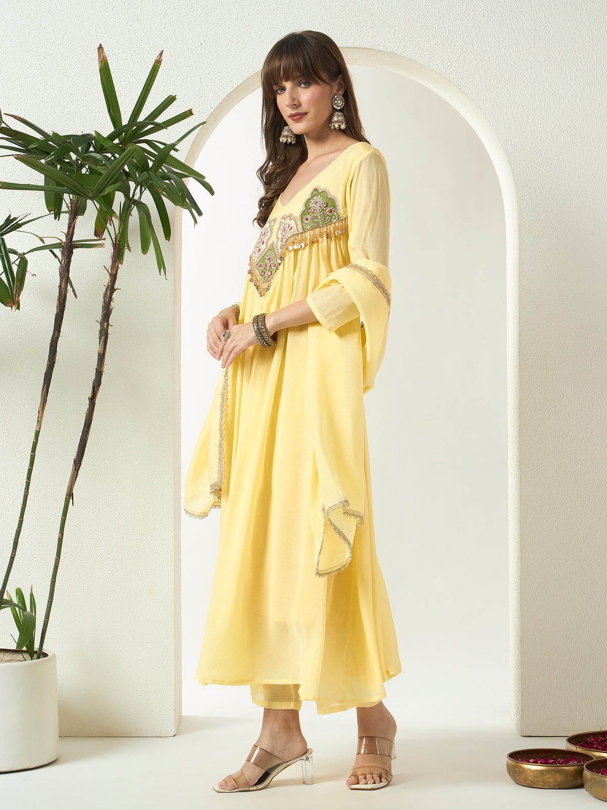 #color_Yellow