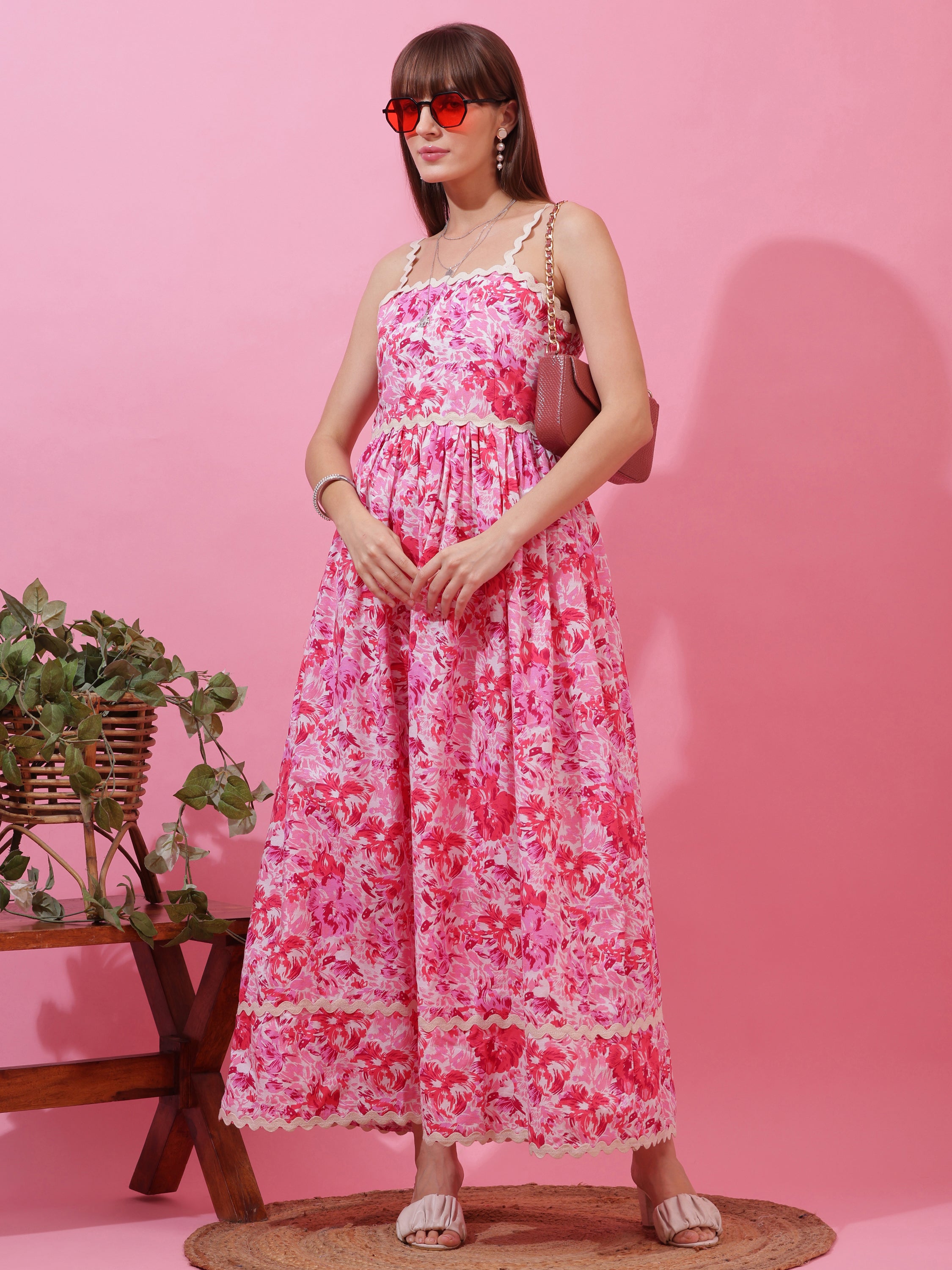 #color_Pink