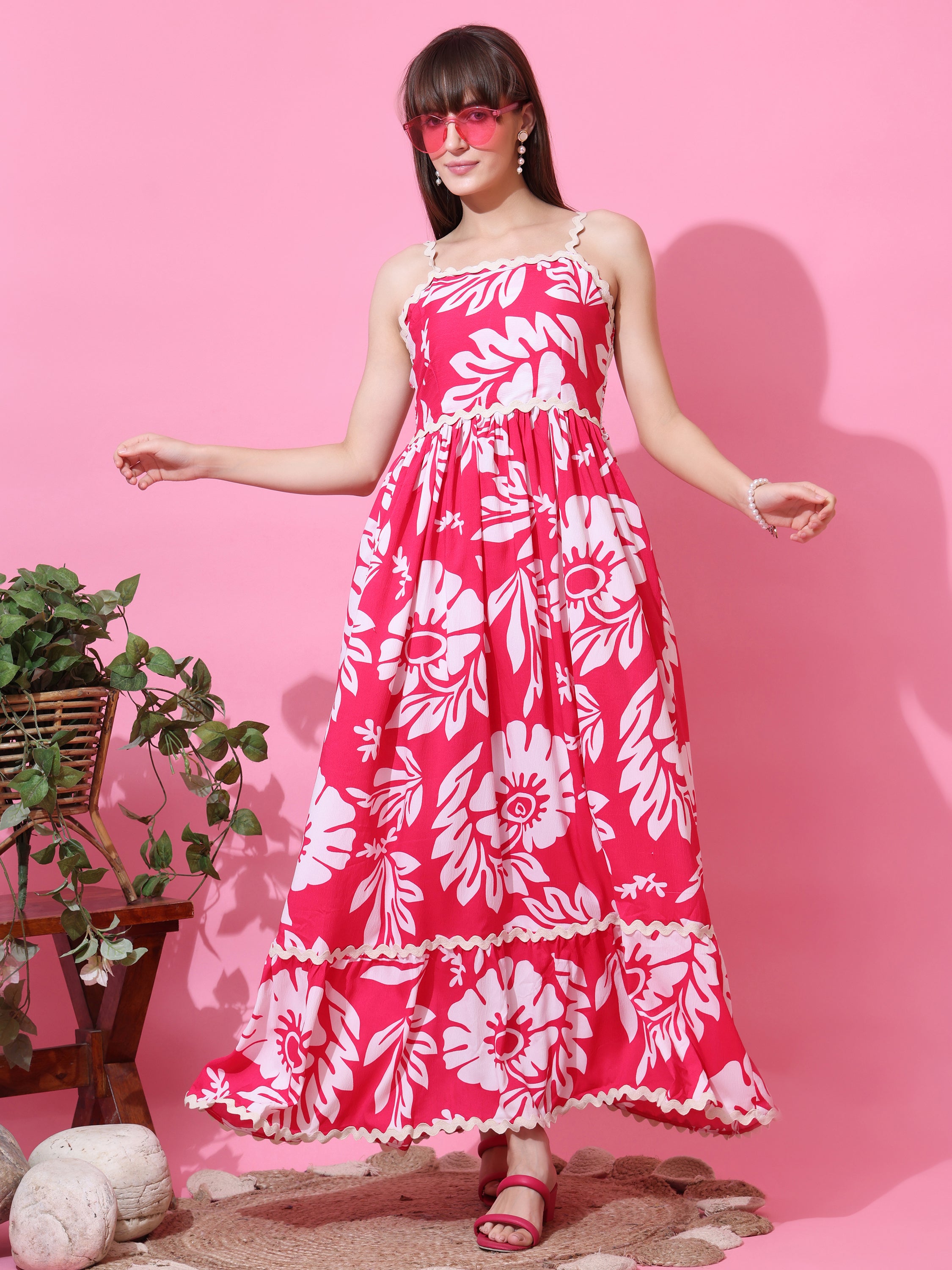 Fit & Flare Floral Shoulder Straps Maxi Dress With Strappy Sleeves