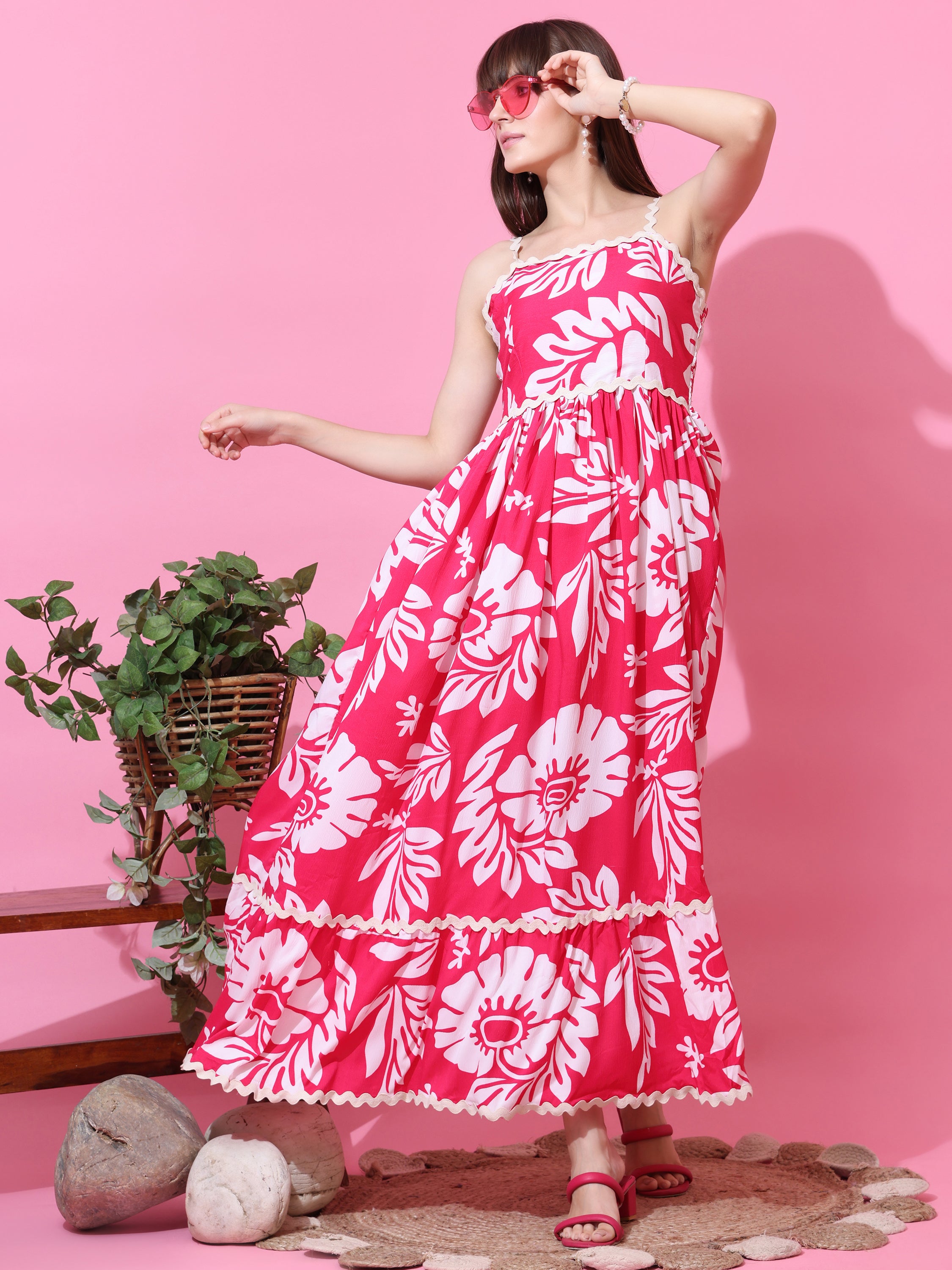 Fit & Flare Floral Shoulder Straps Maxi Dress With Strappy Sleeves
