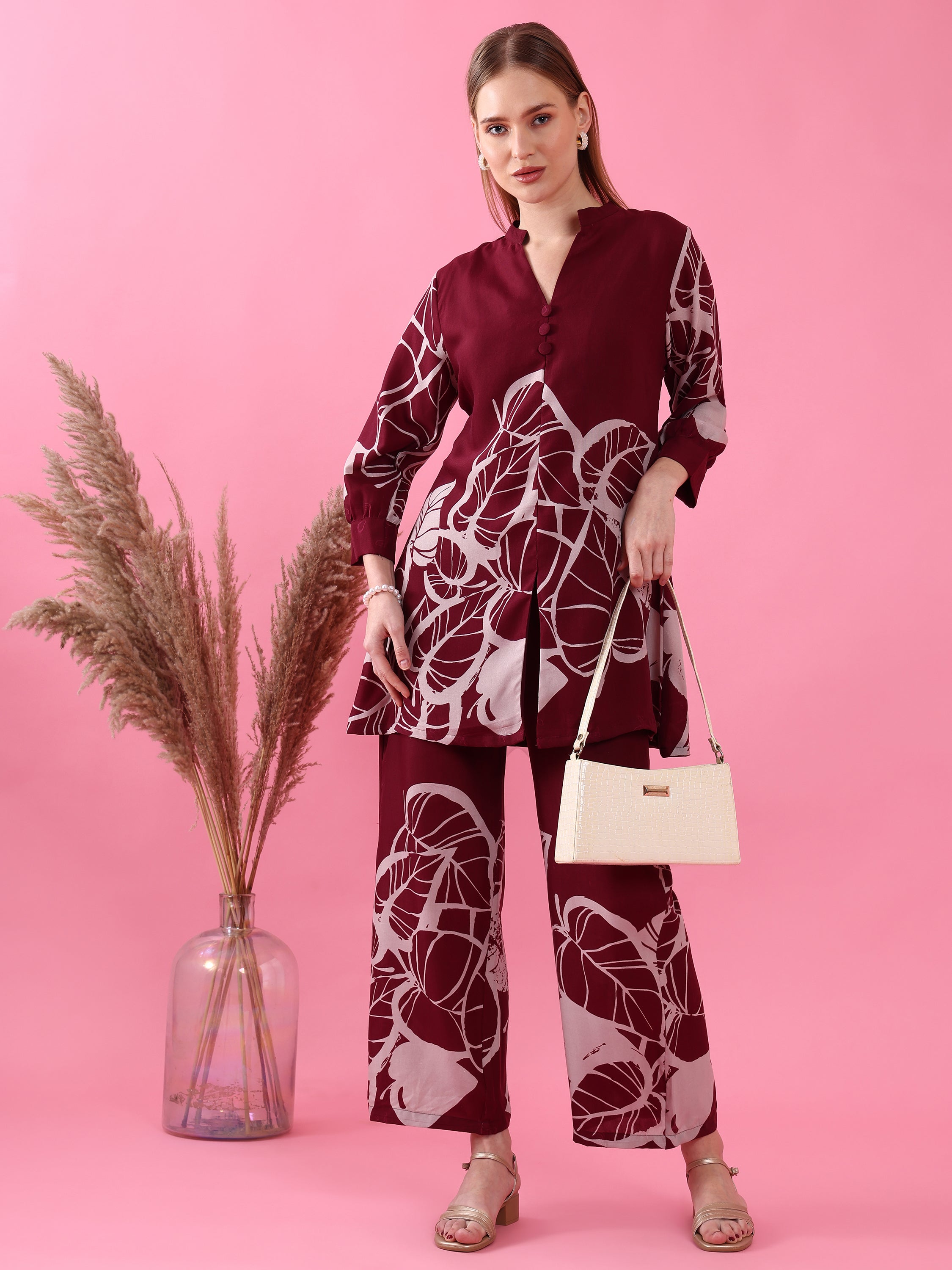 #color_Maroon
