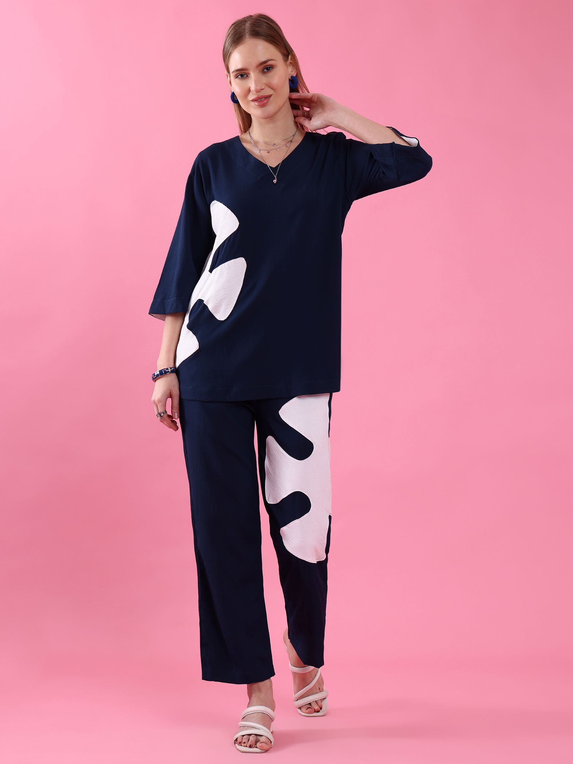 #color_Navy