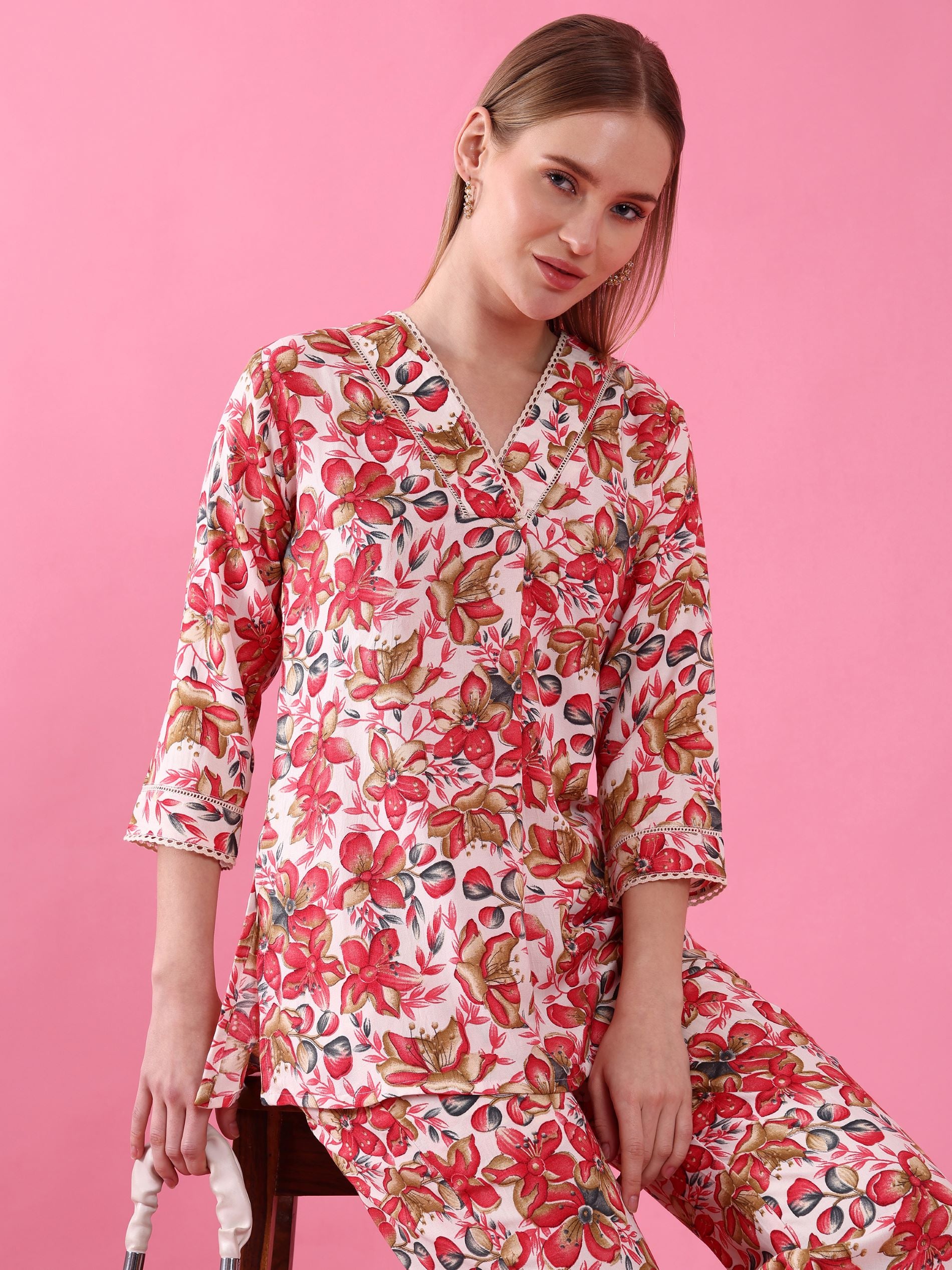 Multi-Colored Floral Printed V-Neck Co-ords Set