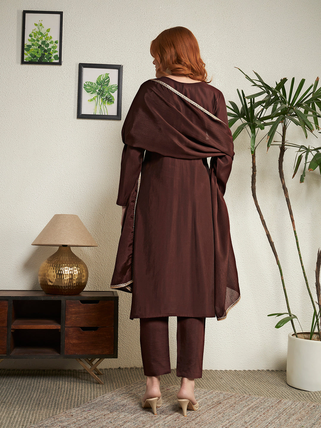 #color_Brown