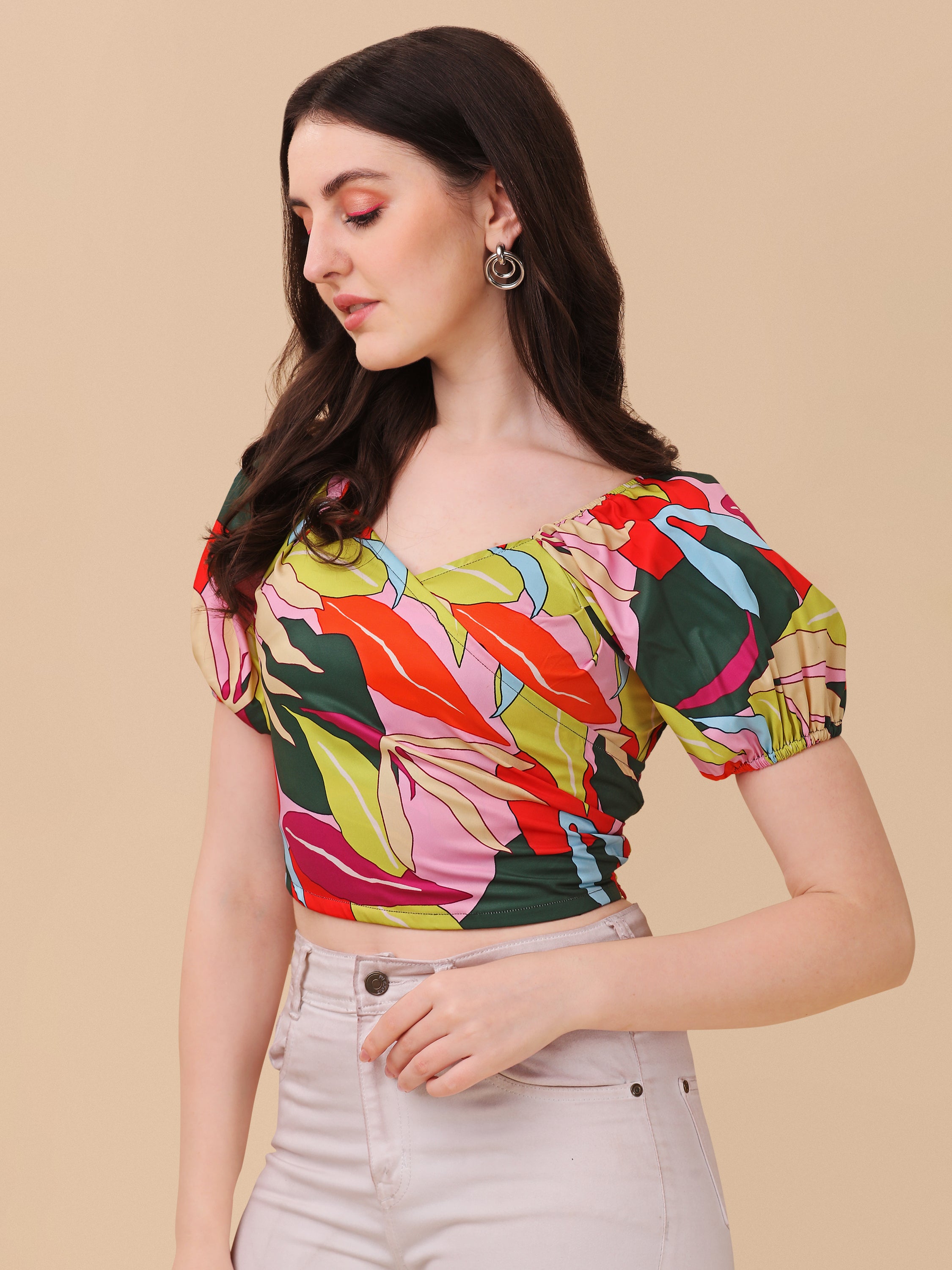 Casual Short Sleeve V-Neck Printed Women Crop Top