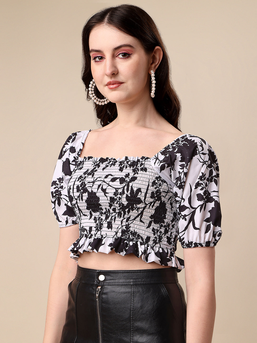 Casual Puff Sleeves Printed Women White,Black Top