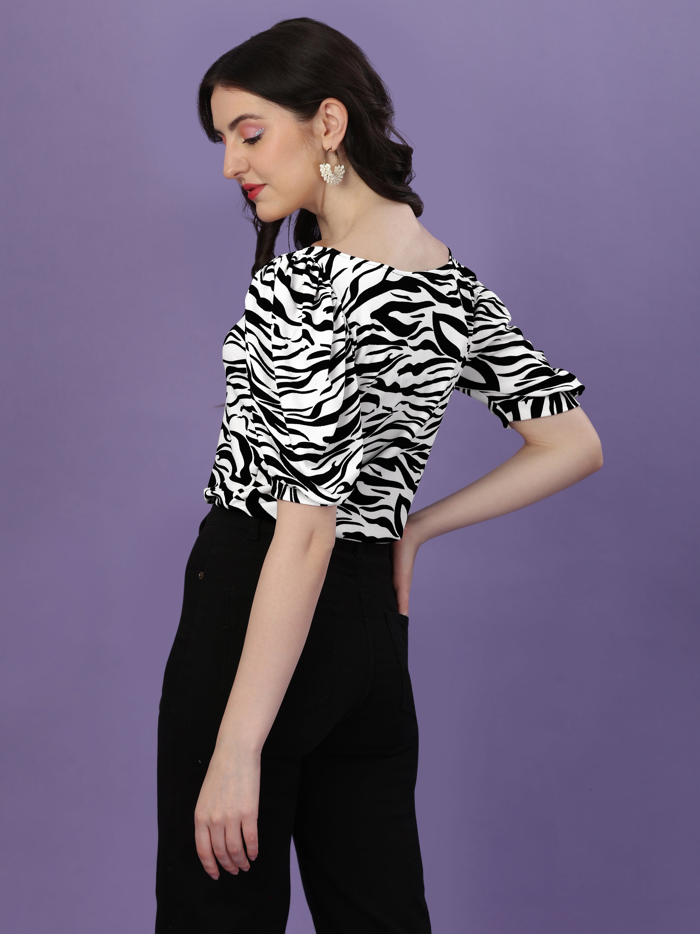 Square Neck Puff Sleeve Animal Print Top