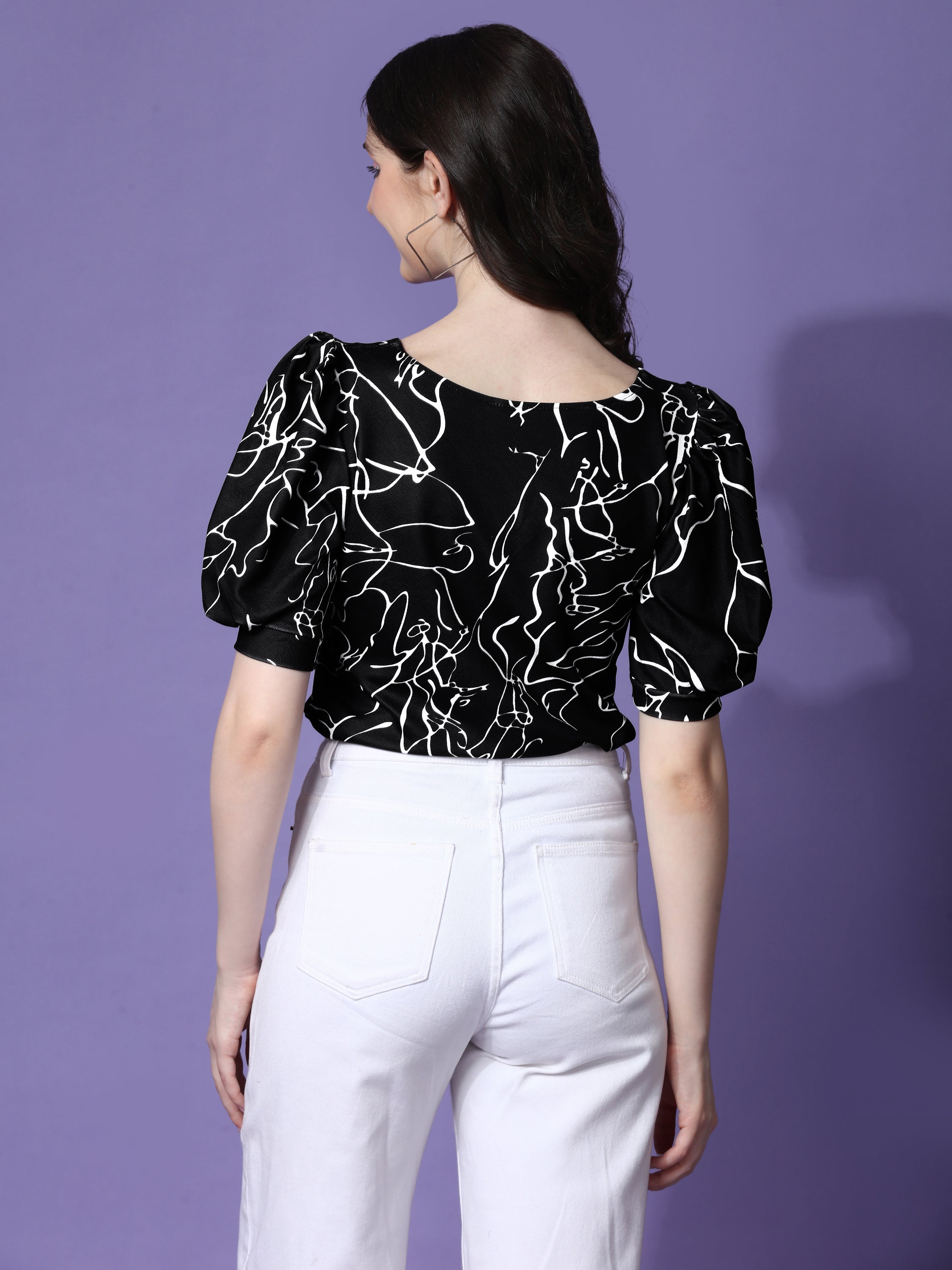 Classy Squre Neck Geometric Print Crepe Top