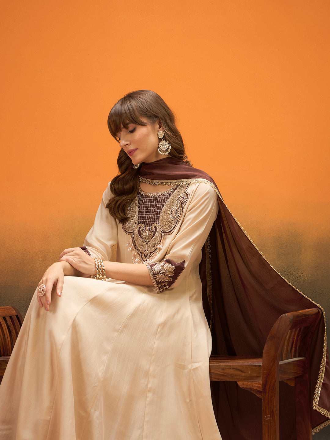 #color_Brown