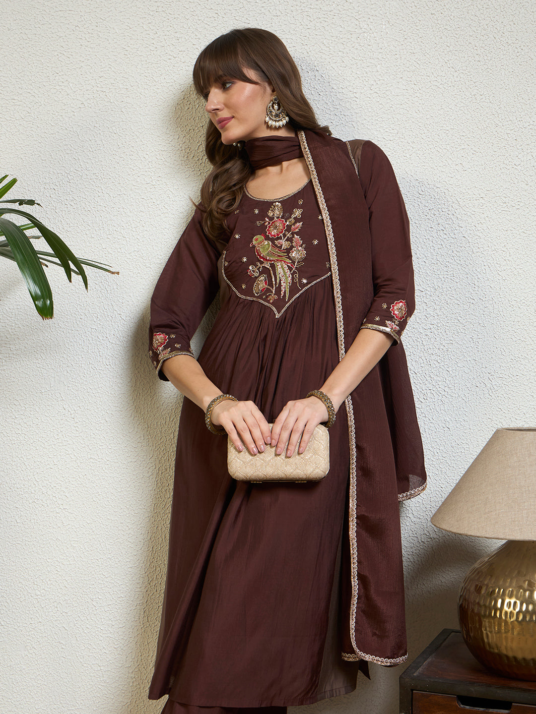 #color_Brown