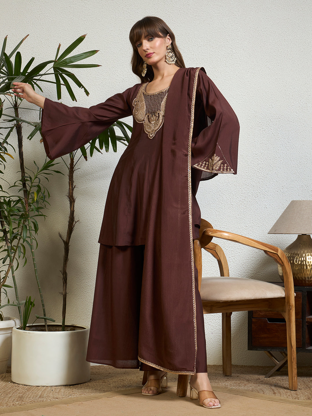 #color_Brown
