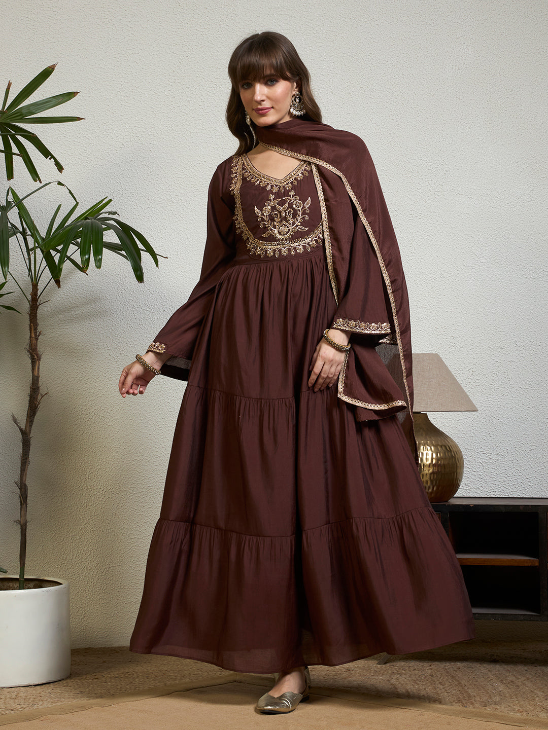 #color_Brown