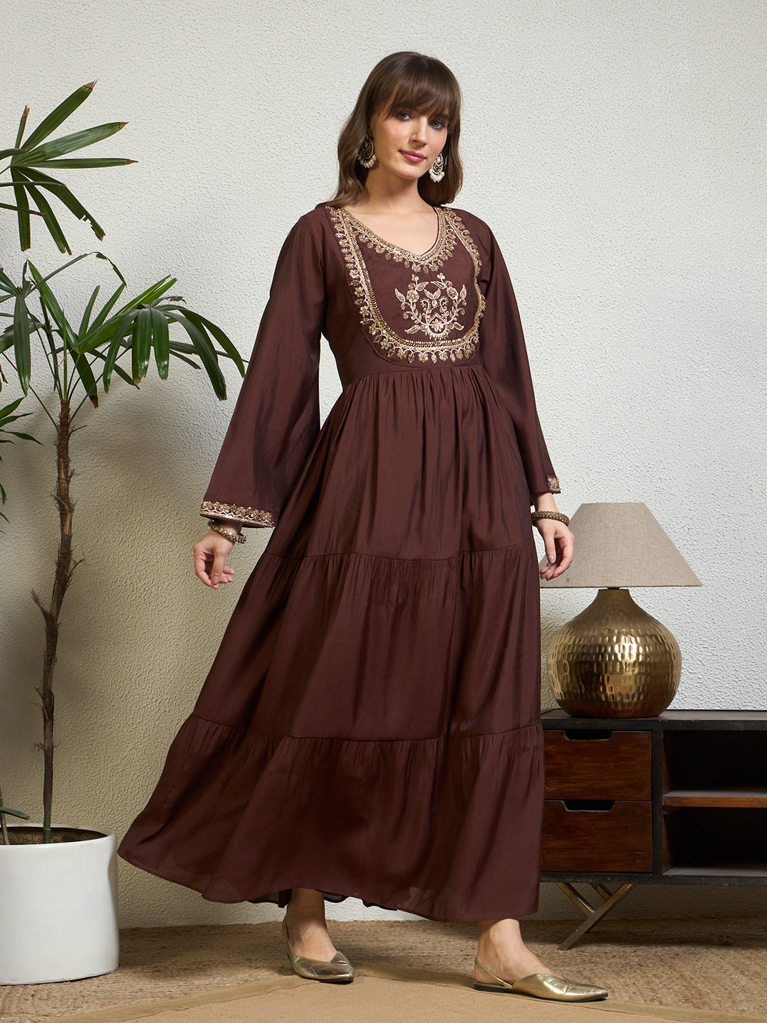 #color_Brown