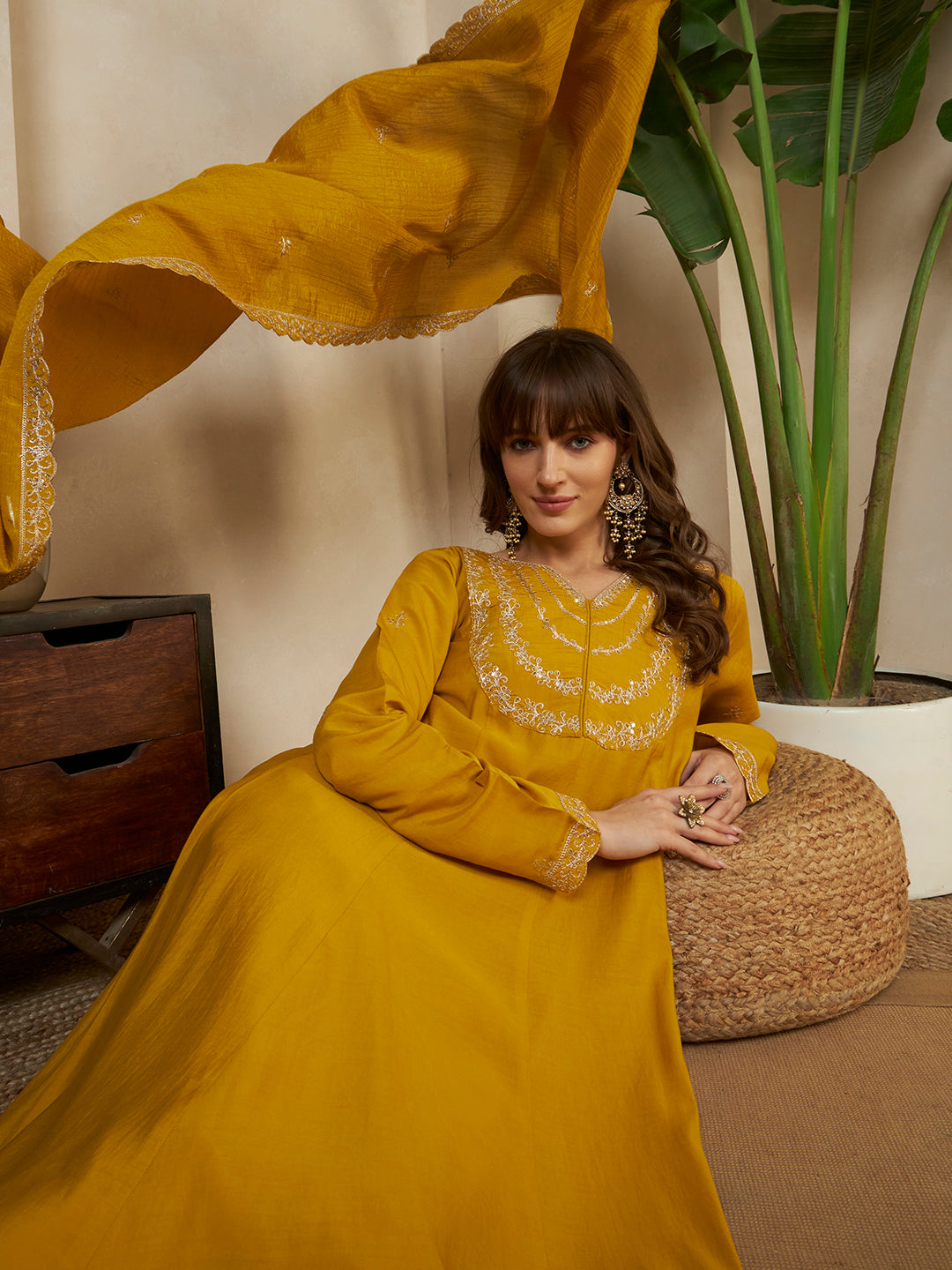 #color_Yellow