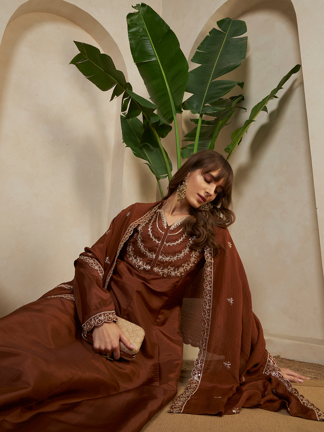 #color_Brown
