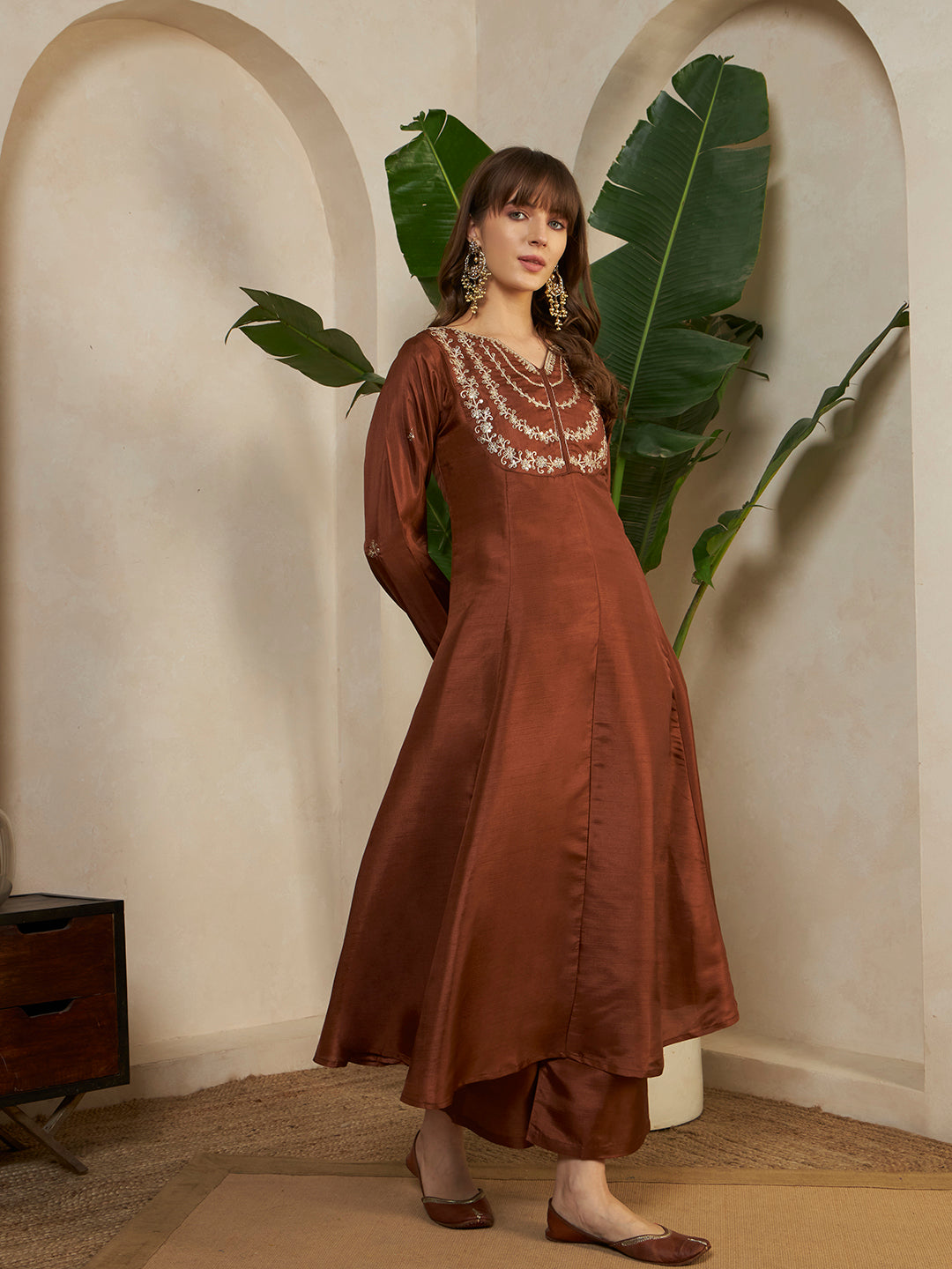 #color_Brown