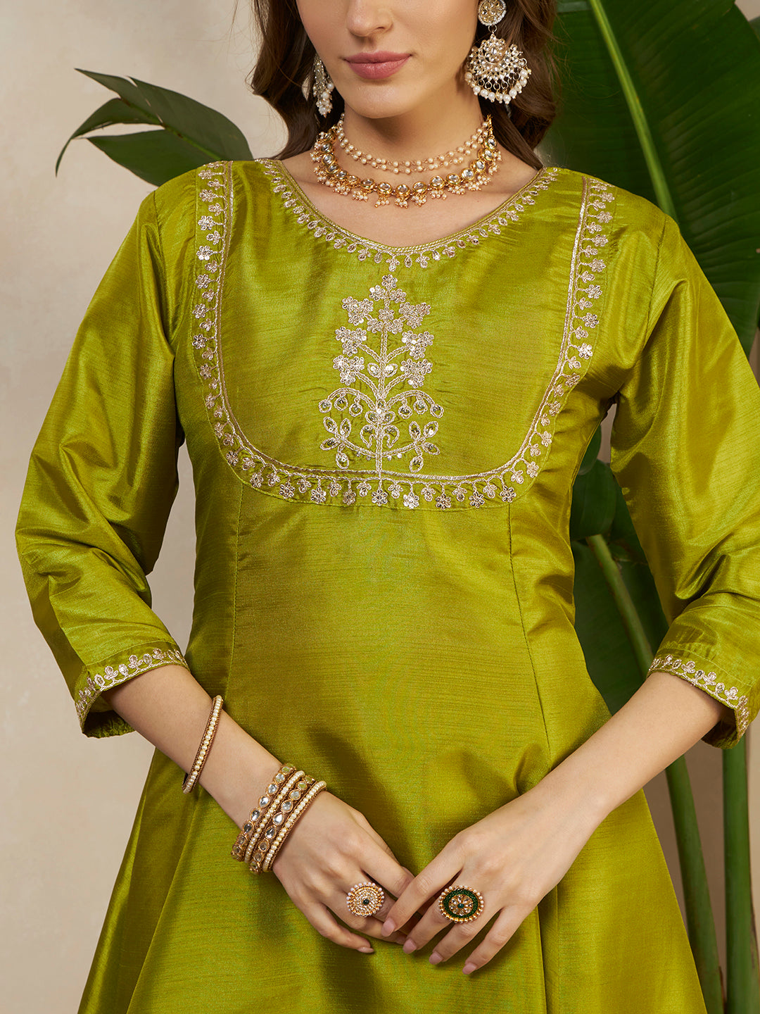 #color_Green