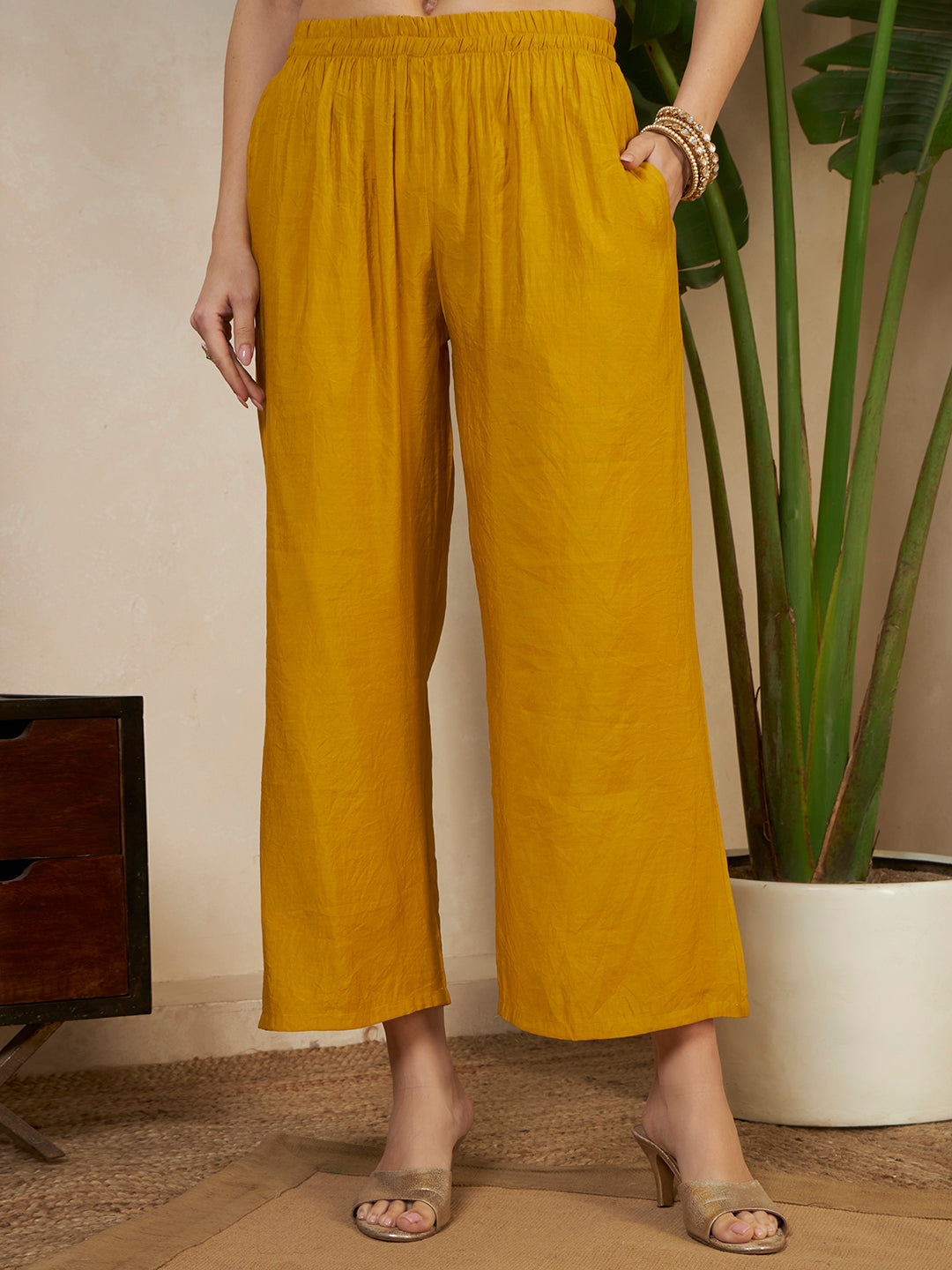 #color_Yellow