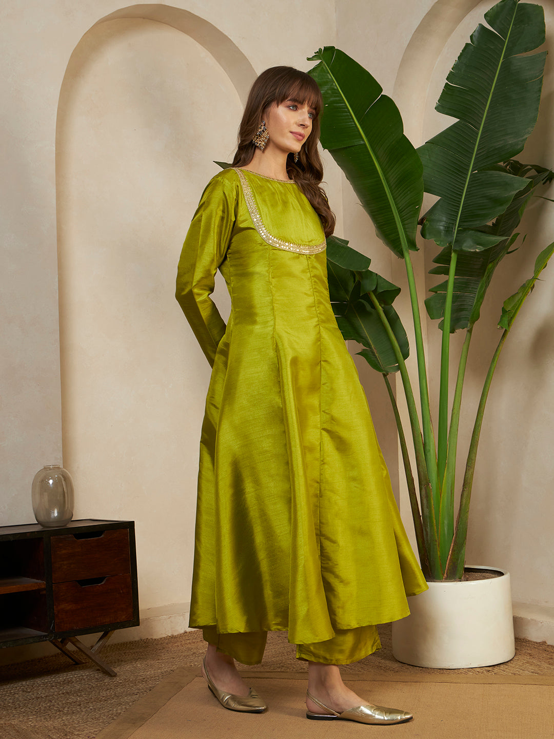 #color_Green